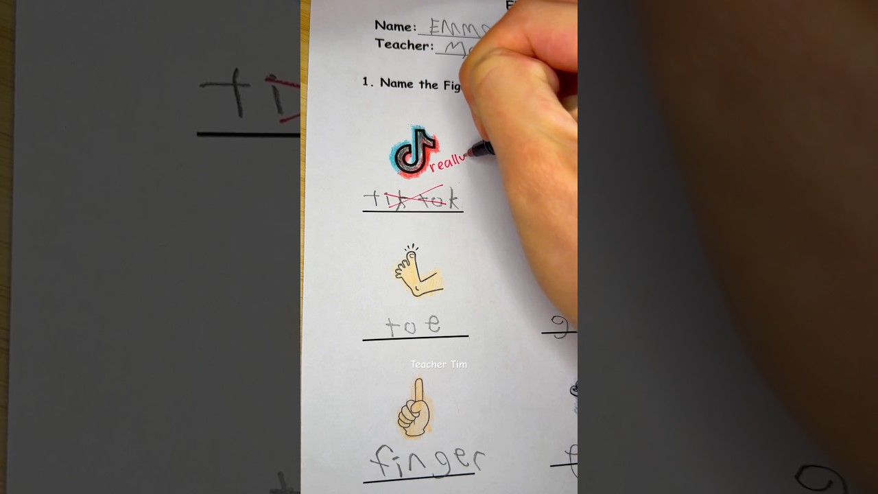 Grading my student Emma&rsquo;s test! #asmr #school #teacher #grading #paper
