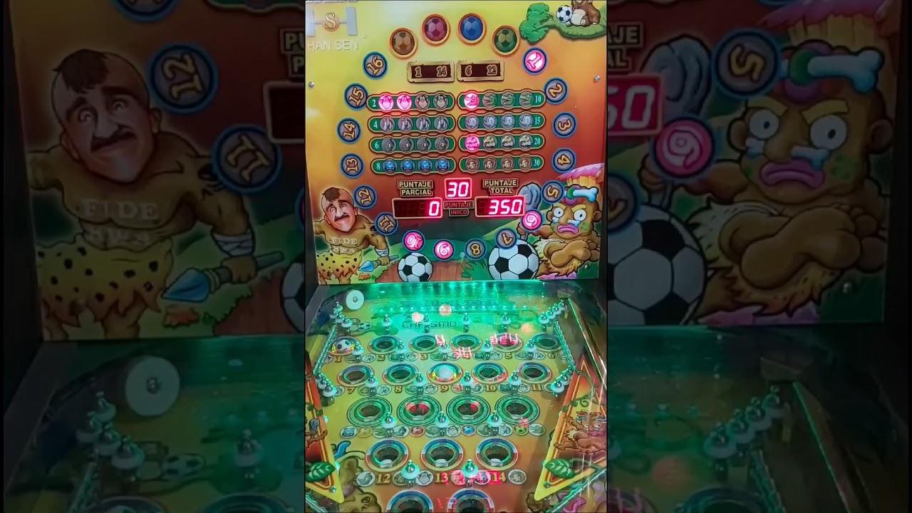 Ganando en la Pinball de 6 pelotas 👌👌 La 16 se Marca sola 😅😅 pero nos sirvio para ganar 🤣🤣