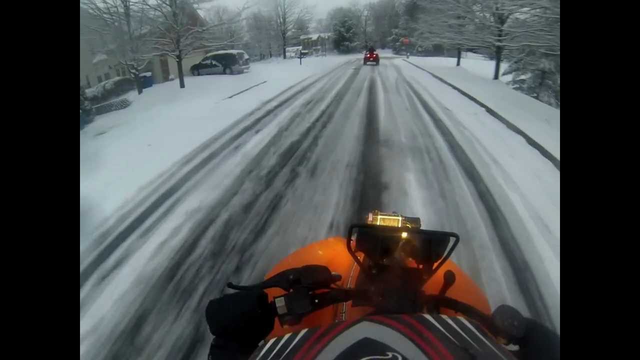 polaris scrambler 500 and polaris sportsman 500 riding