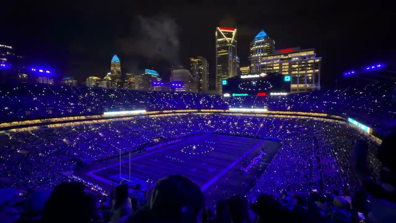 Carolina Panthers wild card playoff 2025 halftime 