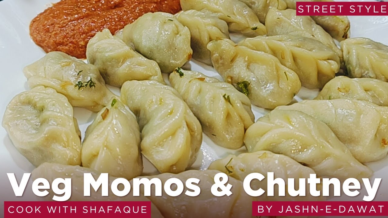 Street Style Momos Recipe with Spicy Momos Chutney | Veg Momos & Chutney Recipe
