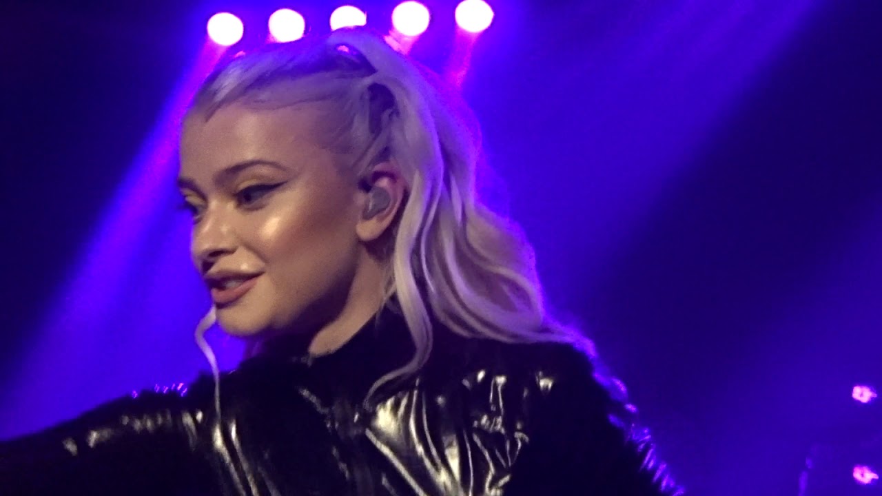 Alice Chater (@AliChater)-Pretty In Pink @CamdenAssembly, 9th September 2019