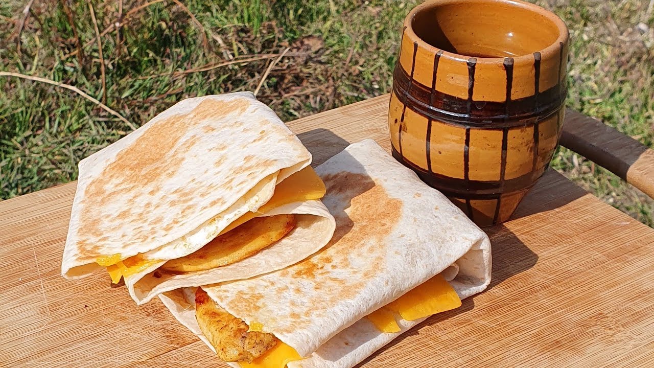CHICKEN WRAP la Căsuta din Gogosari
