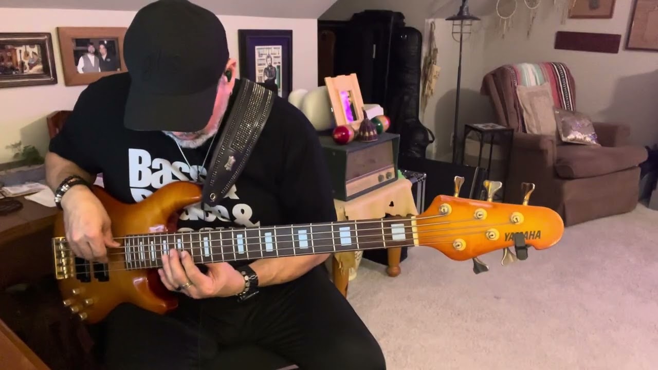 Randy Smith -  Morocco ￼(The Rippingtons - Bass Cover) 