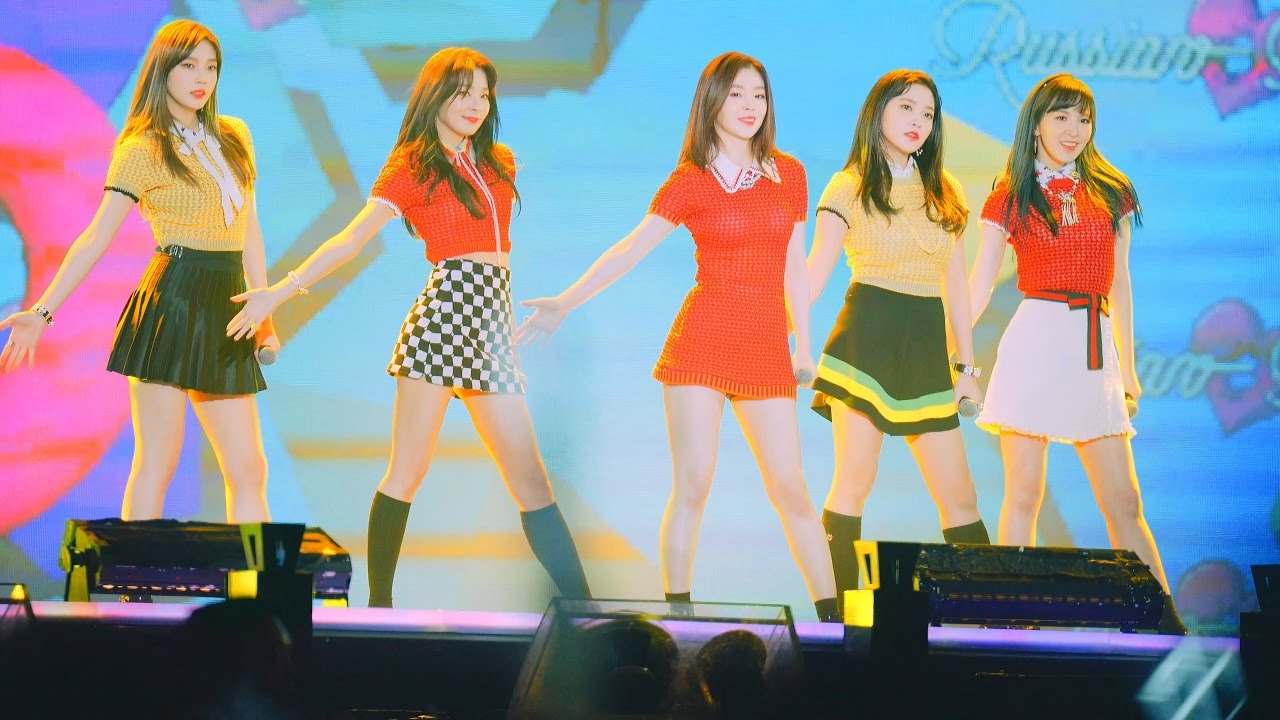 [4k Fancam/직캠]170114 레드벨벳 (Red Velvet) - Russian Roulette@골든디스크