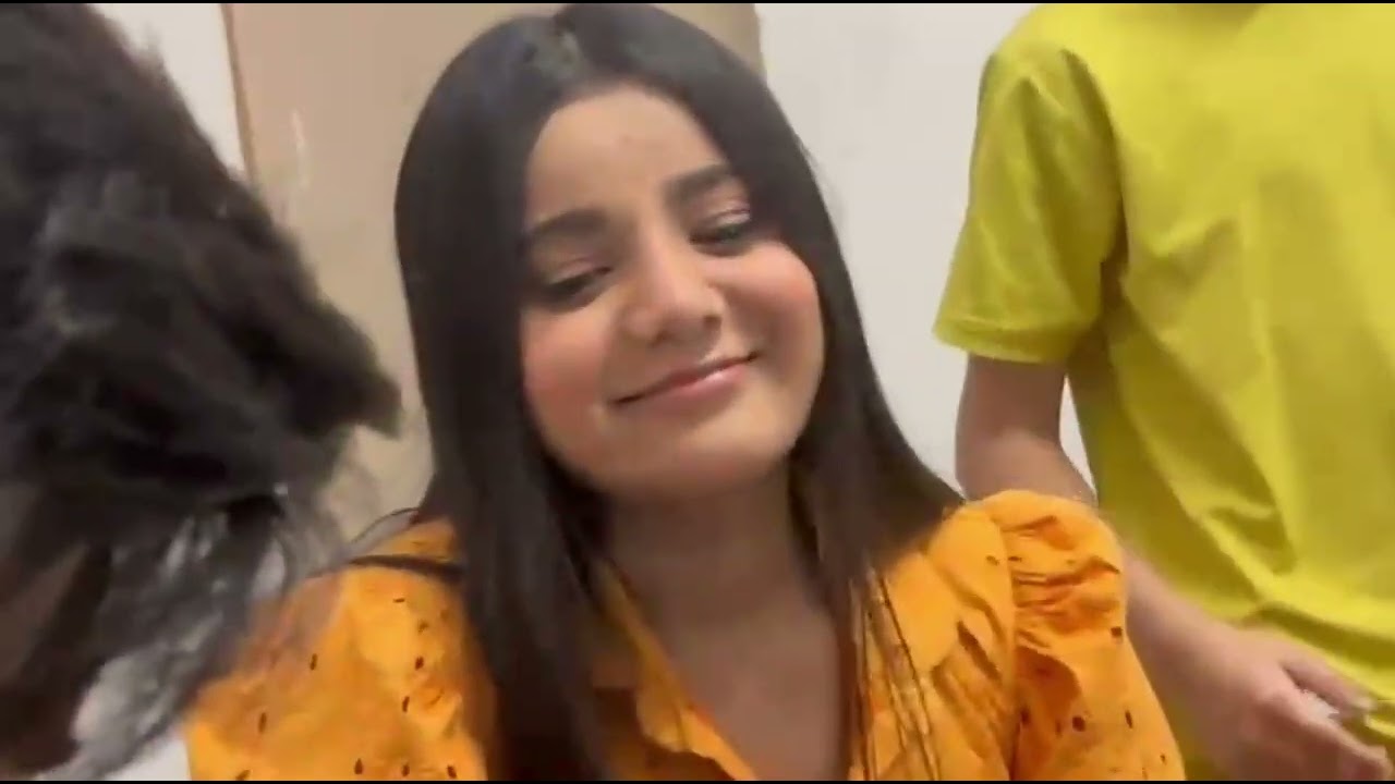 Mujhe koi Bachao  II Masti on Set II Daily Vlog II Pari Bhatti