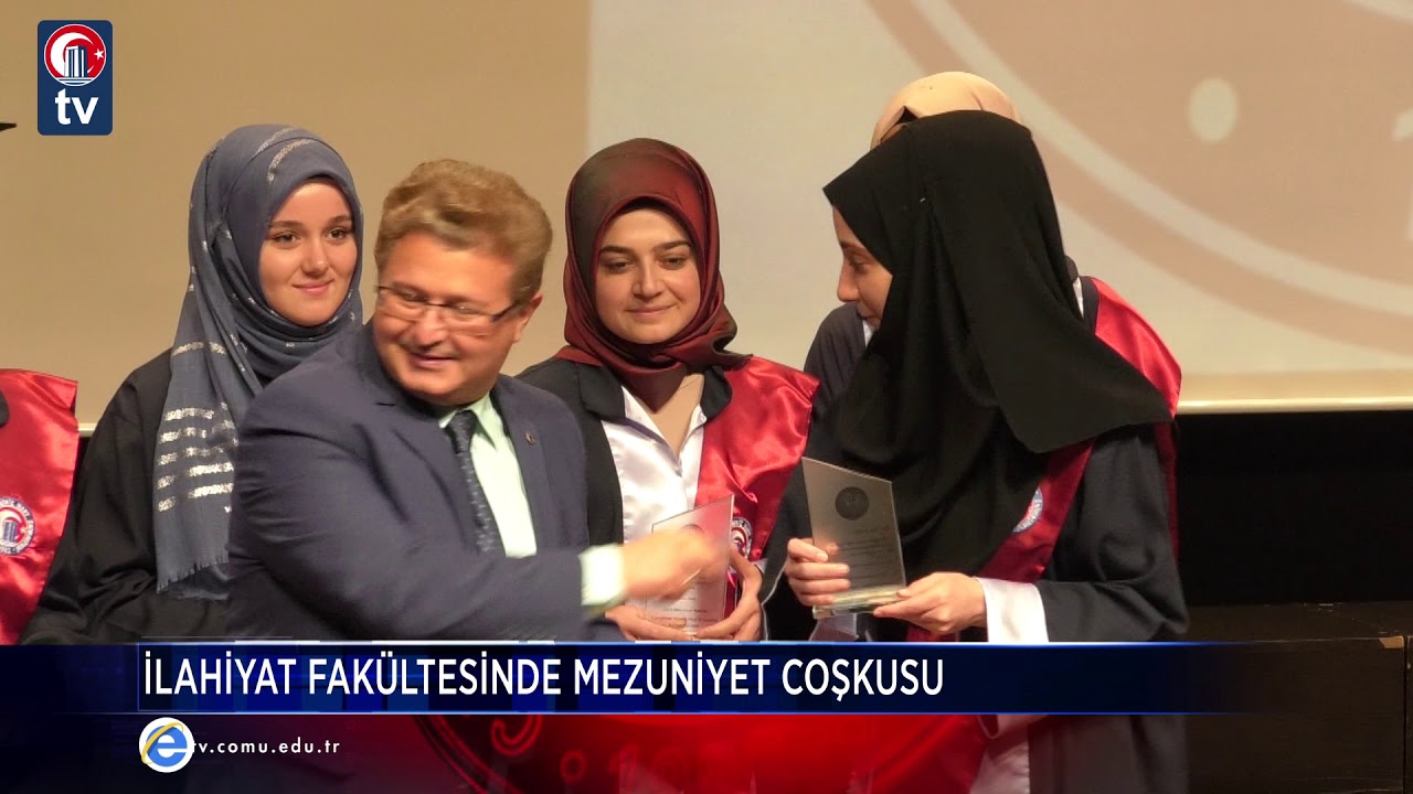 İlahiyat Fakültesinde Mezuniyet Coşkusu