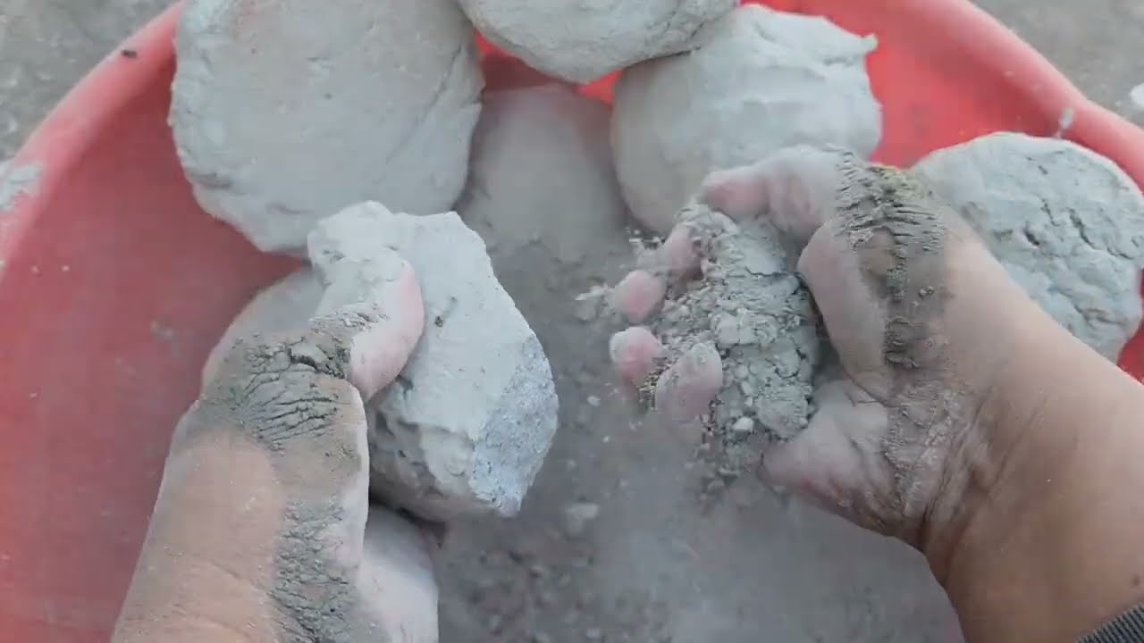 Grey Dirt Gachi Mazedar Dirt | Dry dusty Crumbling 