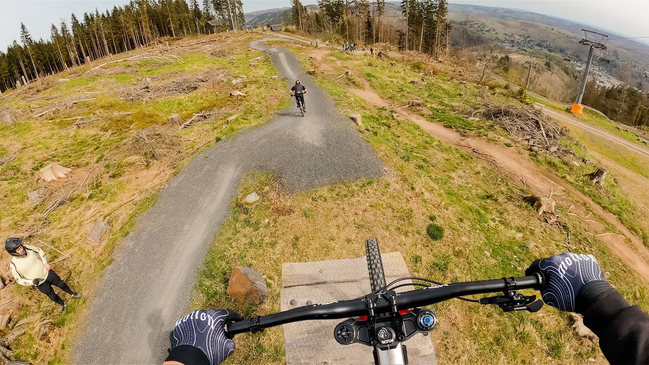 DOWNHILL MTB im Bikepark Steinach!