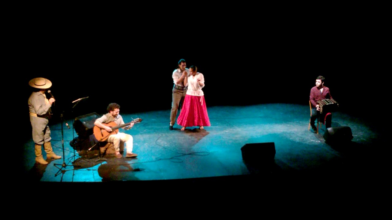 Bailan Canto al Rio Uruguay (Gualambao)  Ximena Arenas y Cidade Lucas
