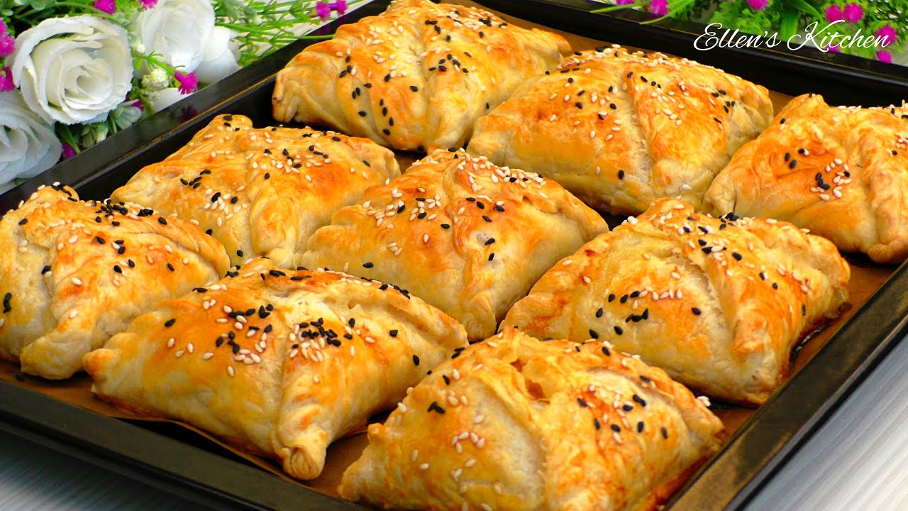 Ох какая вкуснятина! Простой и очень быстрый рецепт слоеных пирожков!