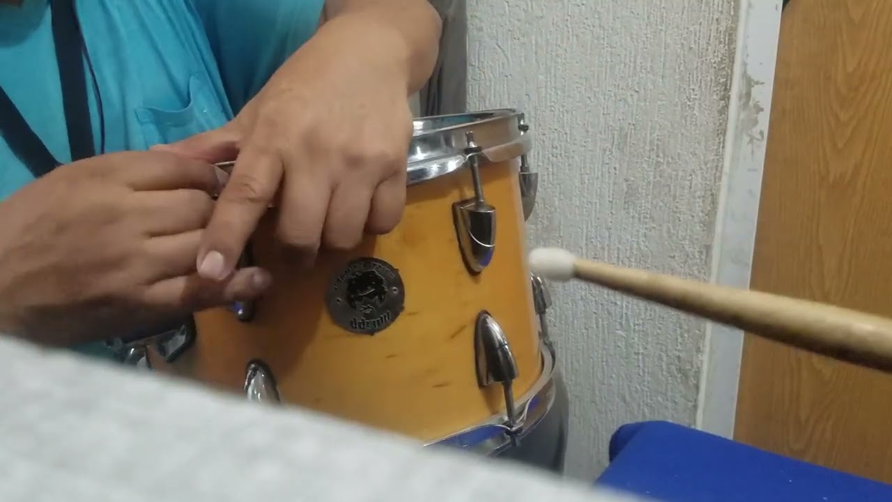 Como afinar una bateria acustica parte2