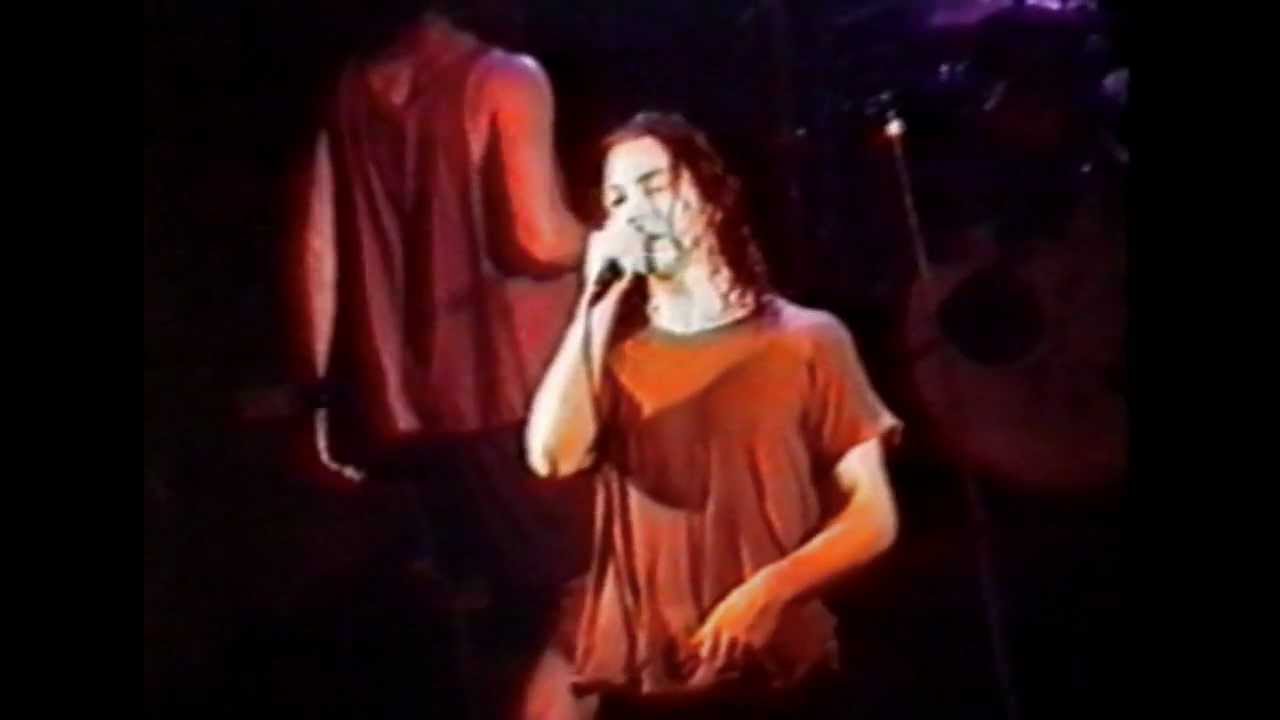 PearL Jam Hunger Strike & Garden Live Holland 1992 HD 2016