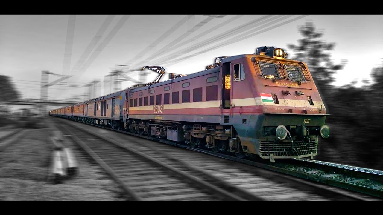 Offlink WAP4 hauls Bilaspur RAJDHANI Express + Tracksounds + Acceleration : INDIAN RAILWAYS