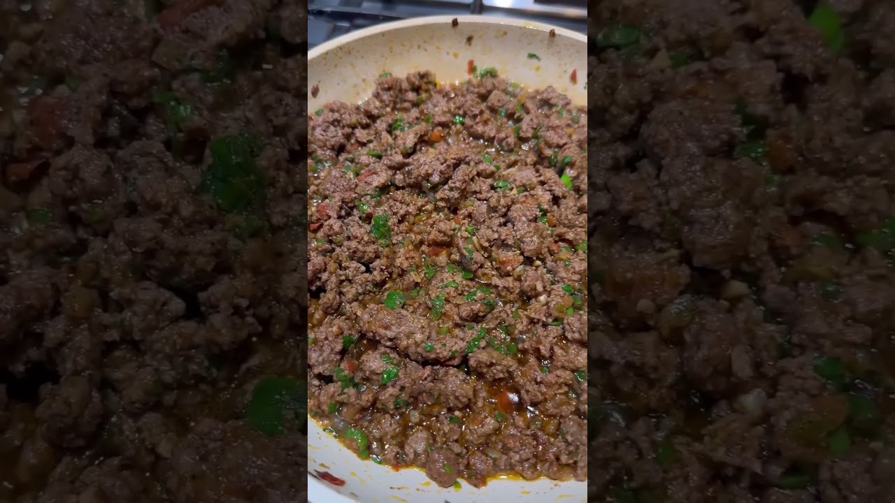 crispy taco egg rolls🔥🌮  #easyrecipes #recipe  #cookingathome #food