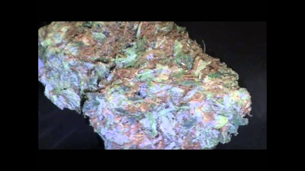 Weed nug closeup nuclear waste strain (1080p)