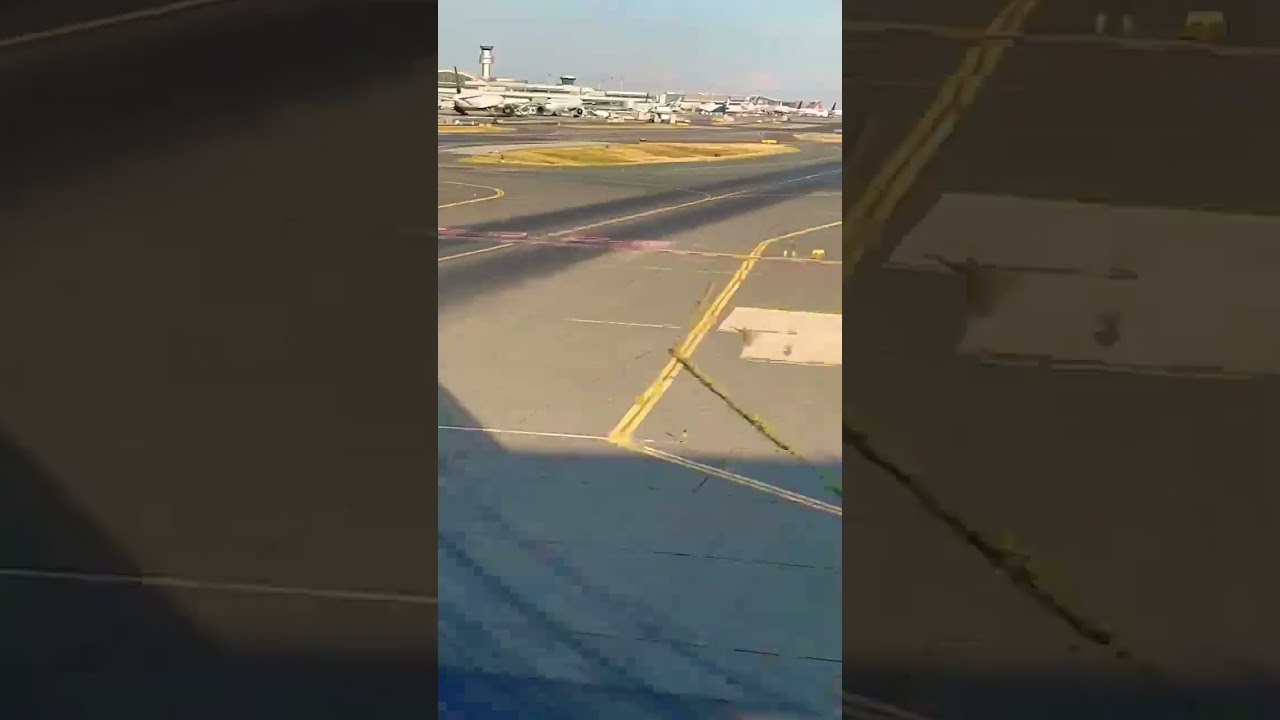 Airbus A321 Passenger View Landing RWY23 Toronto