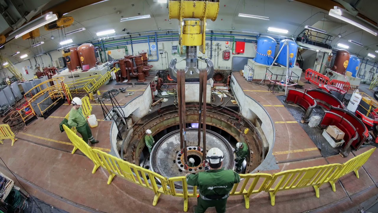 Un viaje de más de 2.100 km: así se cambia la turbina de la central hidroeléctrica de Aldeadávila
