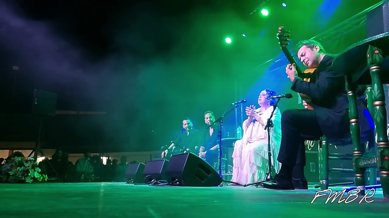 Bulerías por solea - Angelita Montoya y Paco Iglesias . Festival de la bulería Guillena.