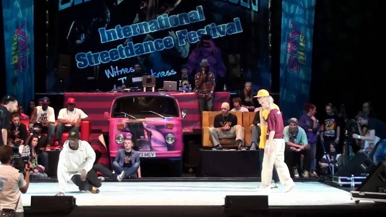 U.K & BEN vs DRE10 & WAVE HIP-HOP BATTLE