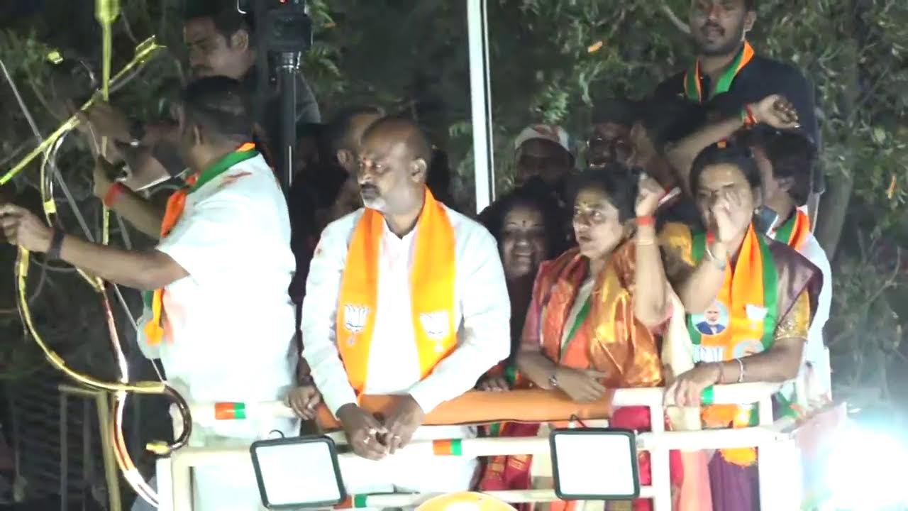 Live : Karimnagar Municipal corporation campaign in Division 12, 41, 42, 43 #LotusInEveryDivision