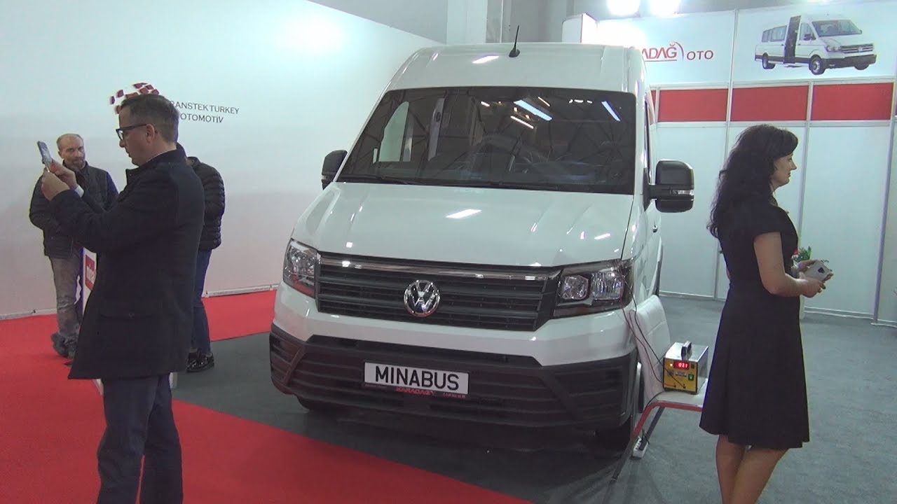 Volkswagen Crafter 2.0 TDI BlueMotion Minabus Bus (2020) Exterior and Interior