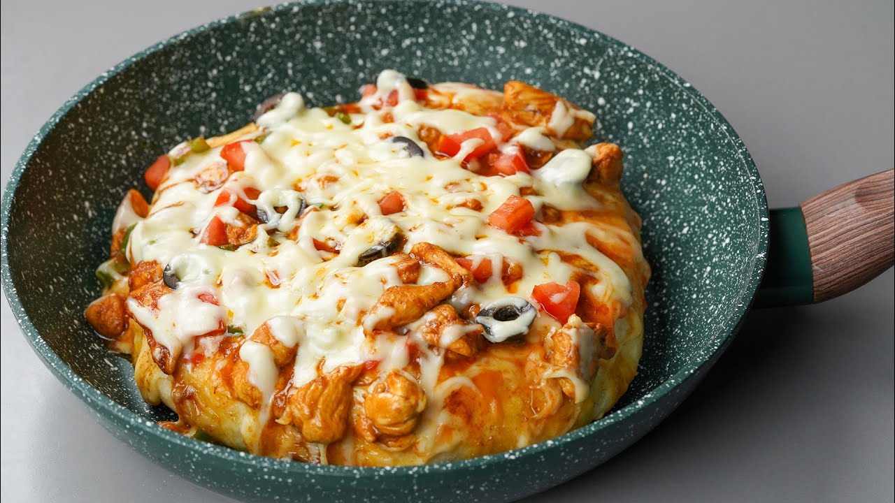 Stop Buying Pizza | Try This Chicken Pan Pizza Recipe | Chicken Pizza On Tawa | Without Oven