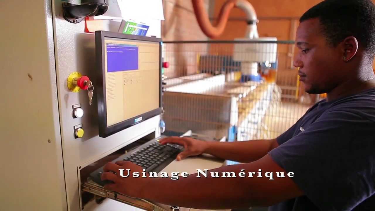 L'Escalier Bois-Martinique