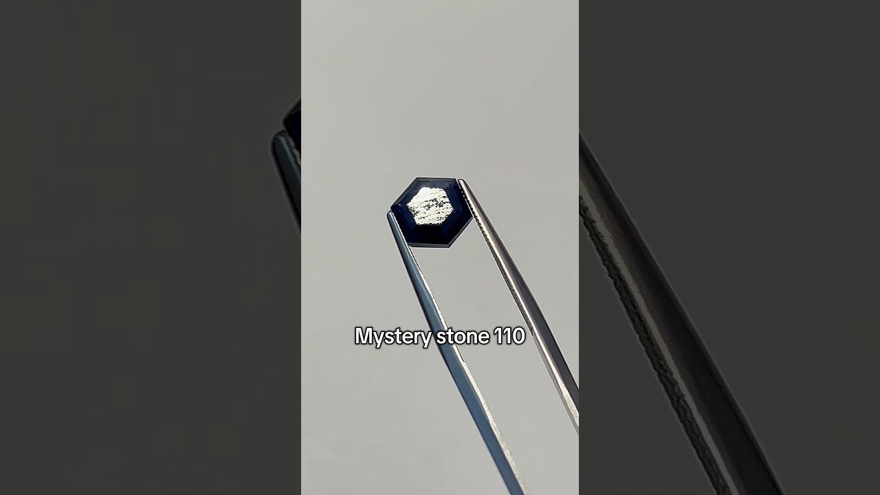 Gem identification with me - Mystery stone 110 #gemologist #gemology #gemstone #sodalite