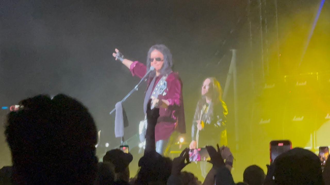 Gene Simmons- Deuce. Live At Seaworld Orlando 2026