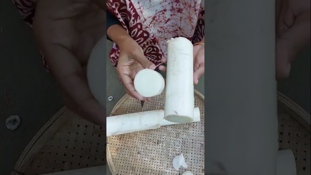 #केले का तना#banana stem cutting#short#healthy food#please_like_share_and_subscribe