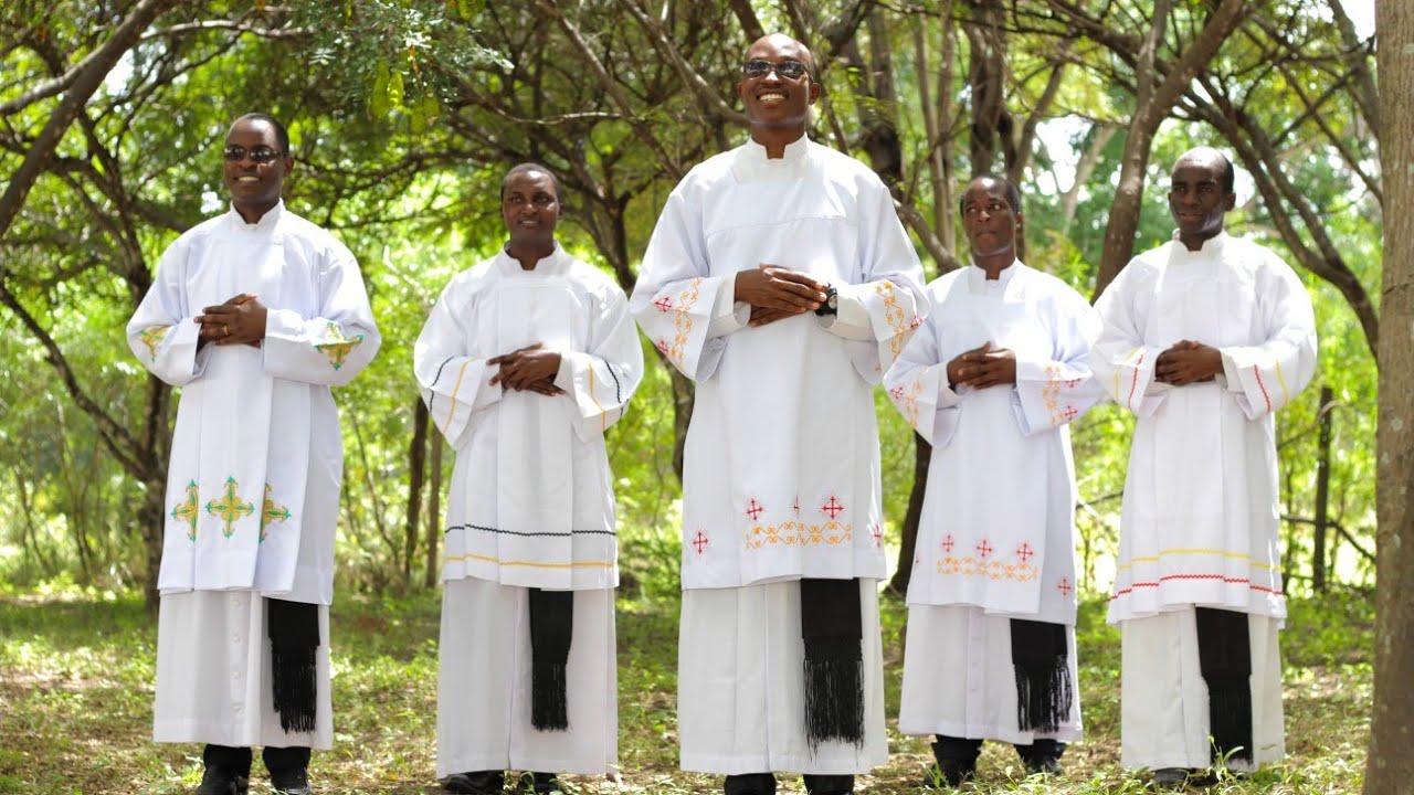NAITIKA WITO . (Mafrateri wa Seminari kuu ya Mt. Paul Kipalapala - Tabora)