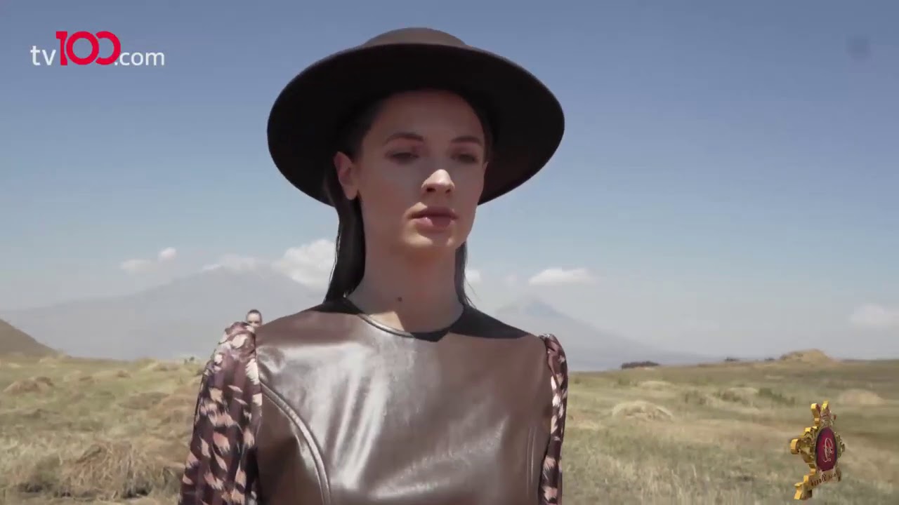 Dosso Dossi Fashion Show Ağrı'da İshak Paşa Sarayı'nda yapıldı