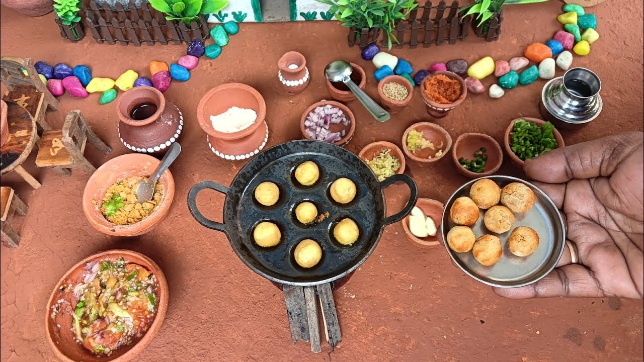 Miniature Litti Chokha | लिट्टी चोखा | Bihar's Famous Litti Chokha Recipe | Village Miniature |