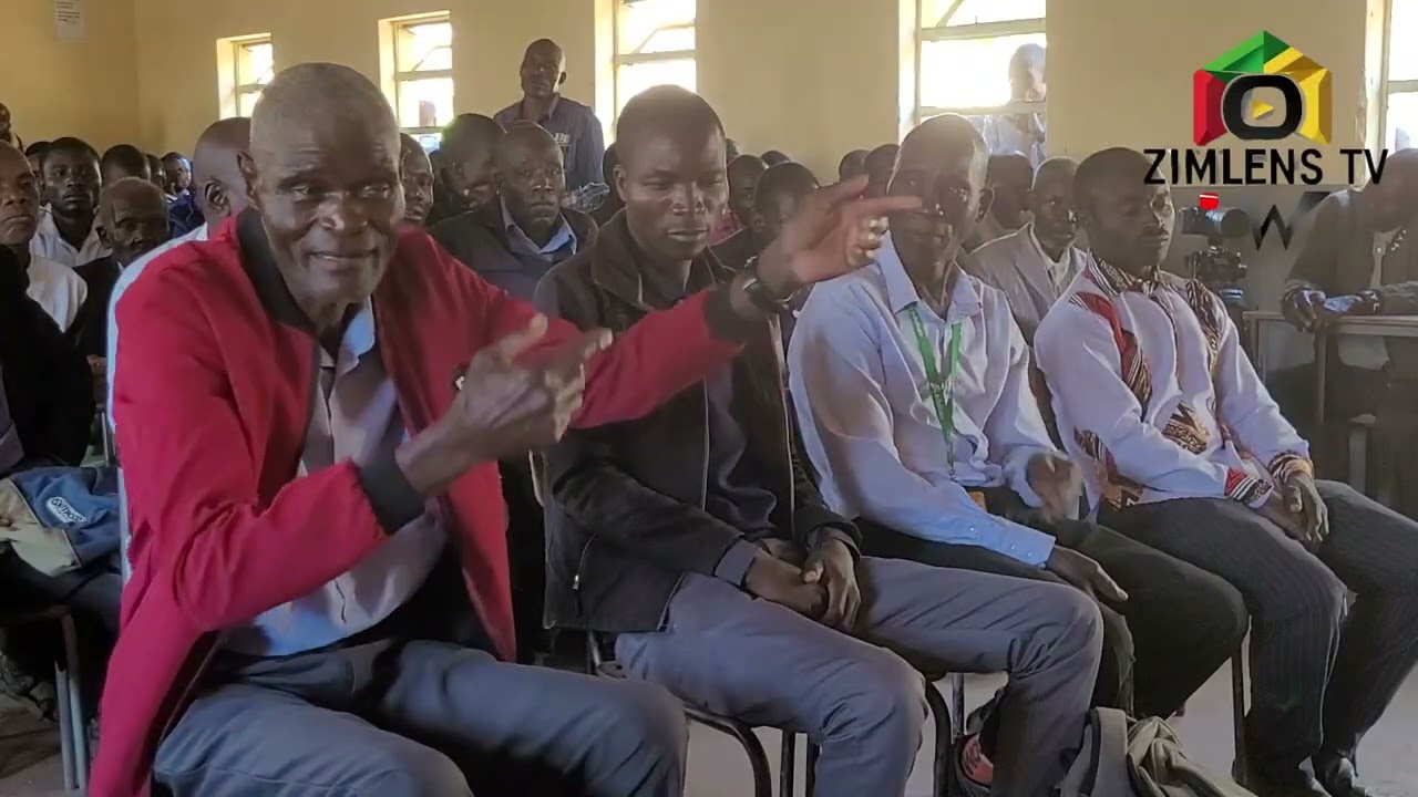 Mukuwasha NaAmbuya Vakabatwa VACHIRARANA Mukitchen