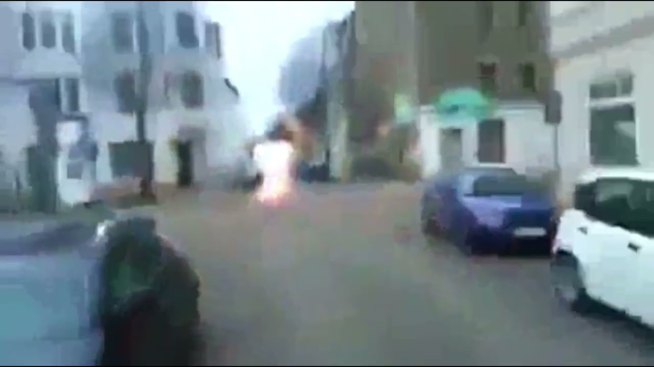 Kai Uwe und der Ossi B&ouml;ller