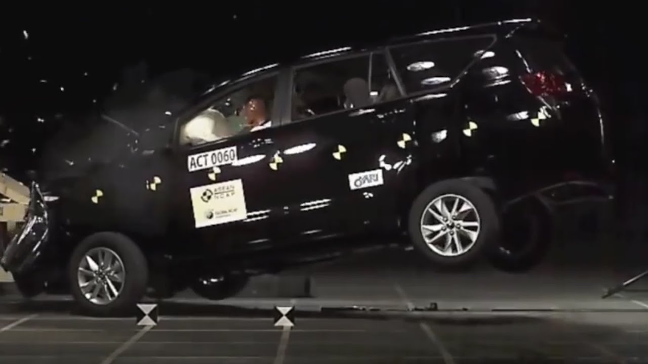 Crash Test Toyota Innova 2016 | All New Toyota Innova Crysta Crash Test 2016