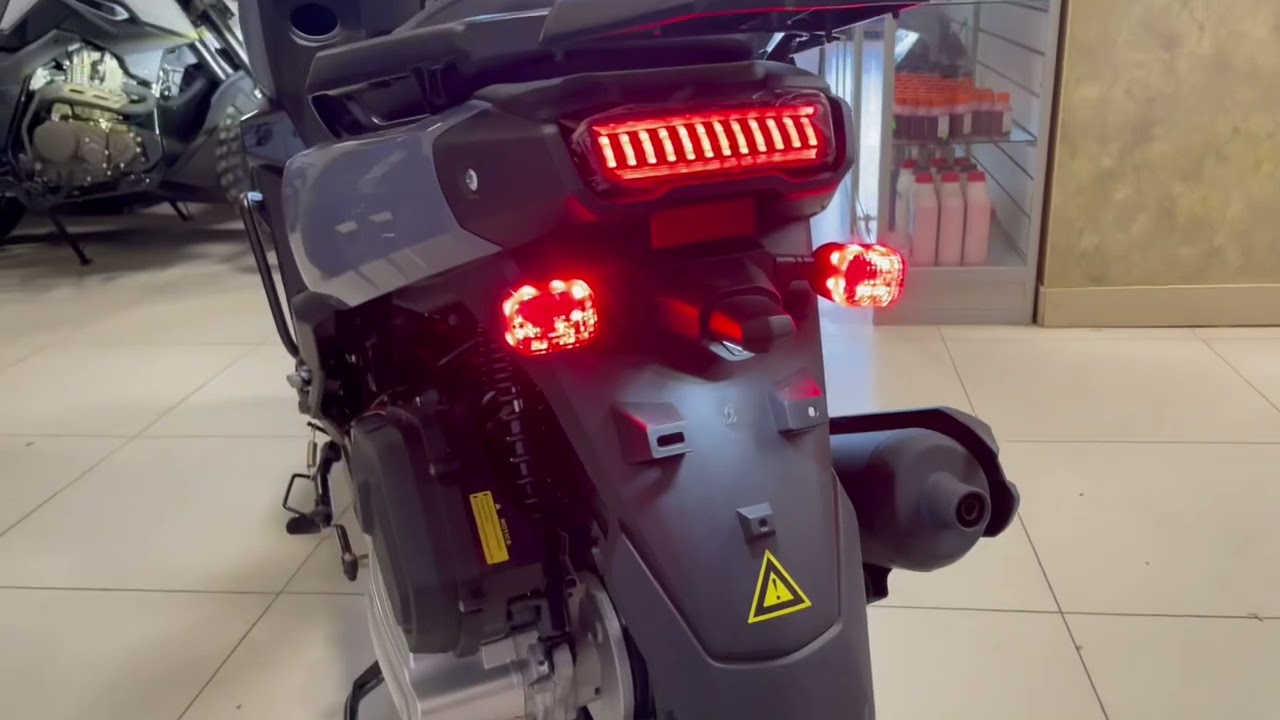 Скутер Vector. Vento Smart. Tank. И как только его не называют)))