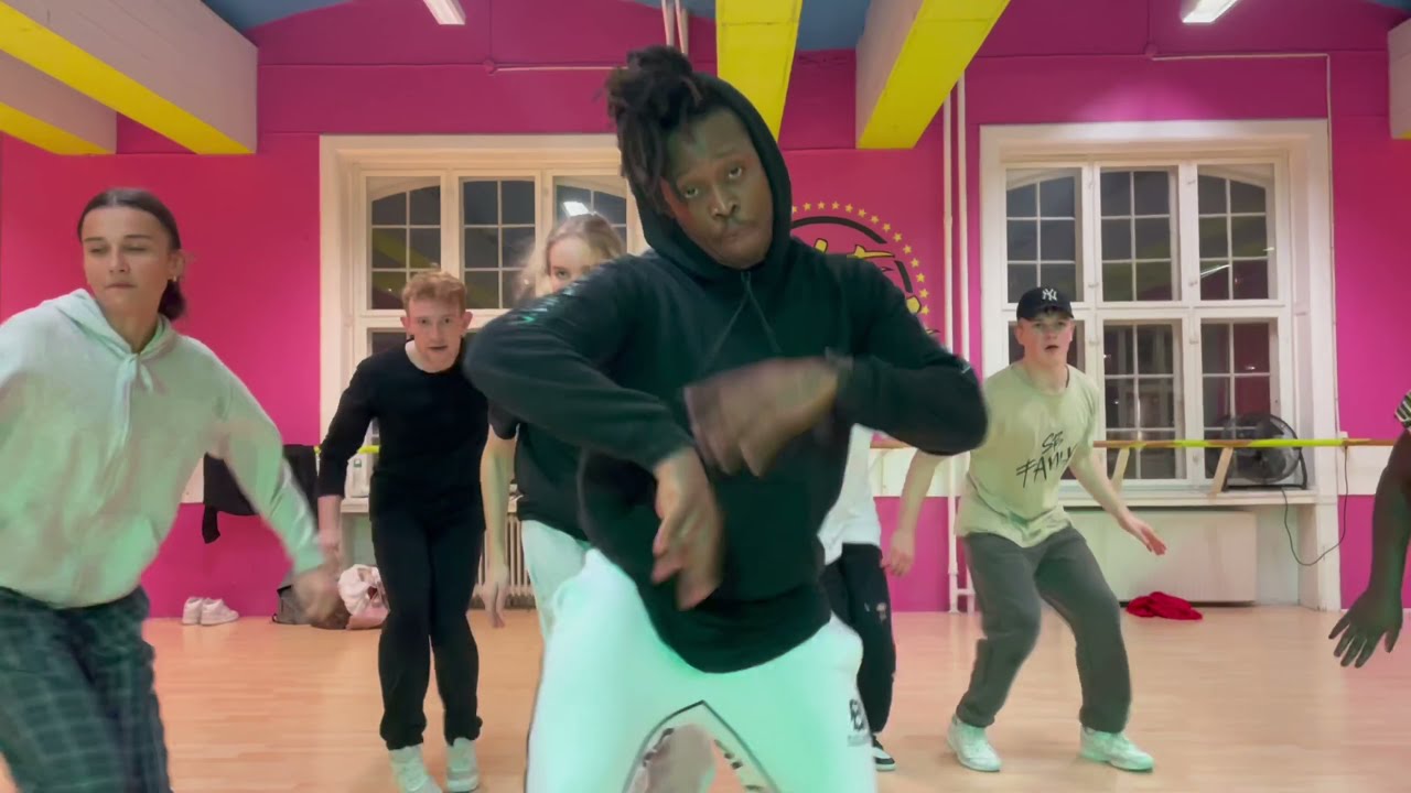 Colosal -Sam Blans & Moris Beat - Boopah Afro Dance -Moment -2021