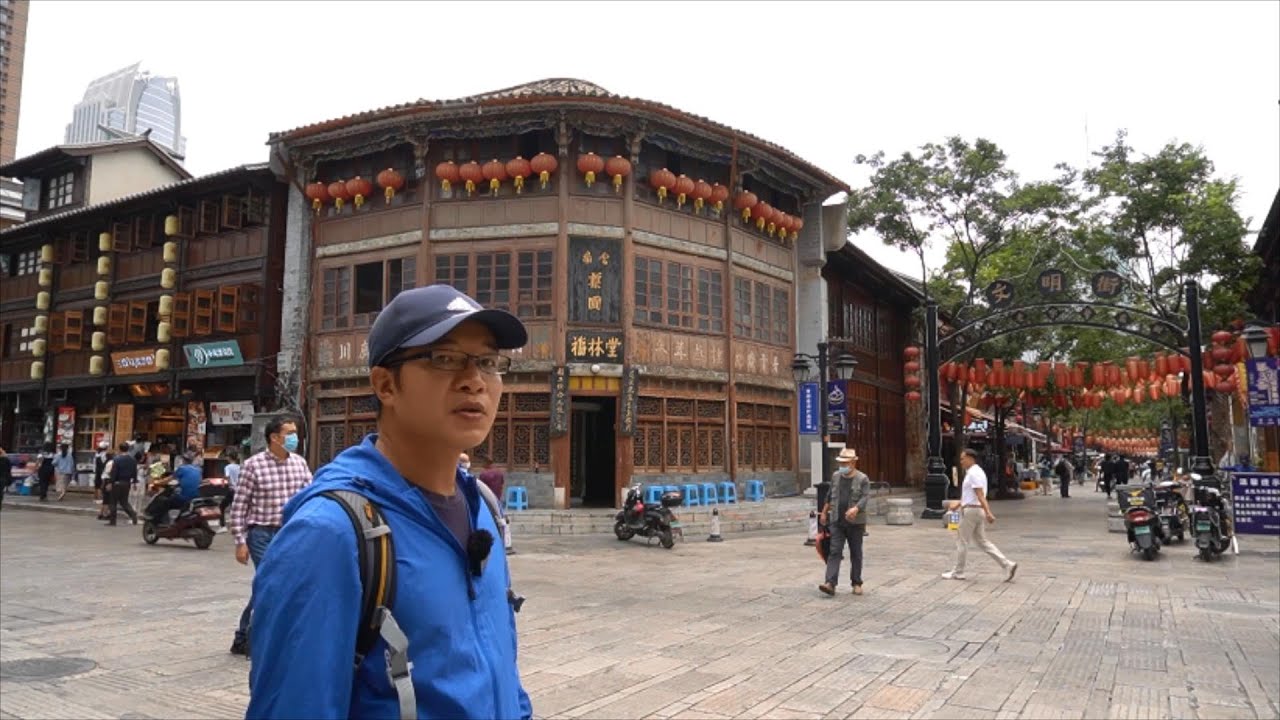 云南昆明老街，充满了生活气息，承载着太多老昆明的记忆