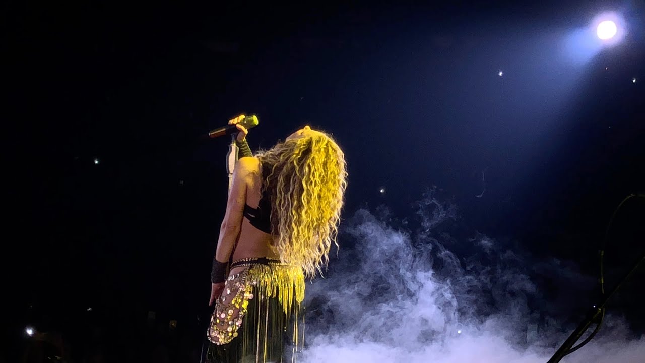 Shakira - Whenever, Wherever (El Dorado Tour, NYC, 8/10/2018 (4K, 60FPS, HQ Audio)