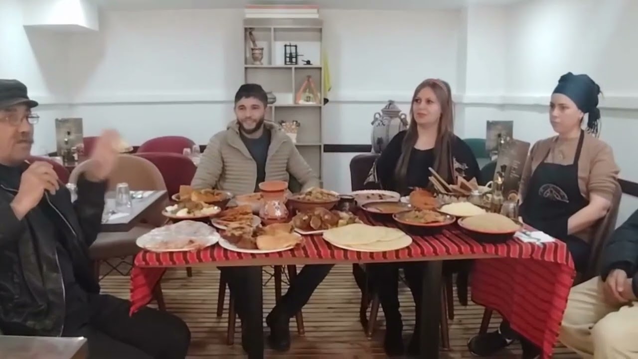 RESTAURANT  PLATS  TRADITIONNELS