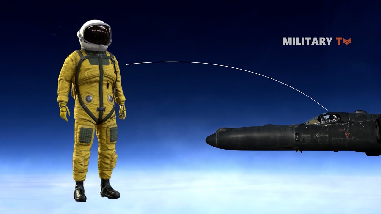 Почему пилоты U-2 носят желтый скафандр