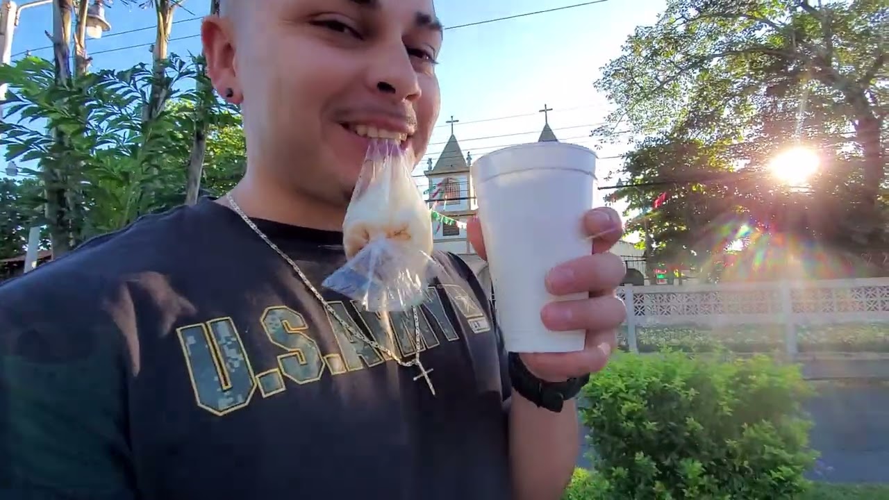 Las vendedoras enamoran a Alex 😂🤭😳