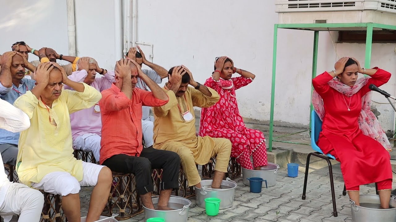 Collective Foot Soak Shri Navratri Mahotsav 3rd Oct 2024  SAHAJA YOGA HEALTH CENTRE Greater Noida