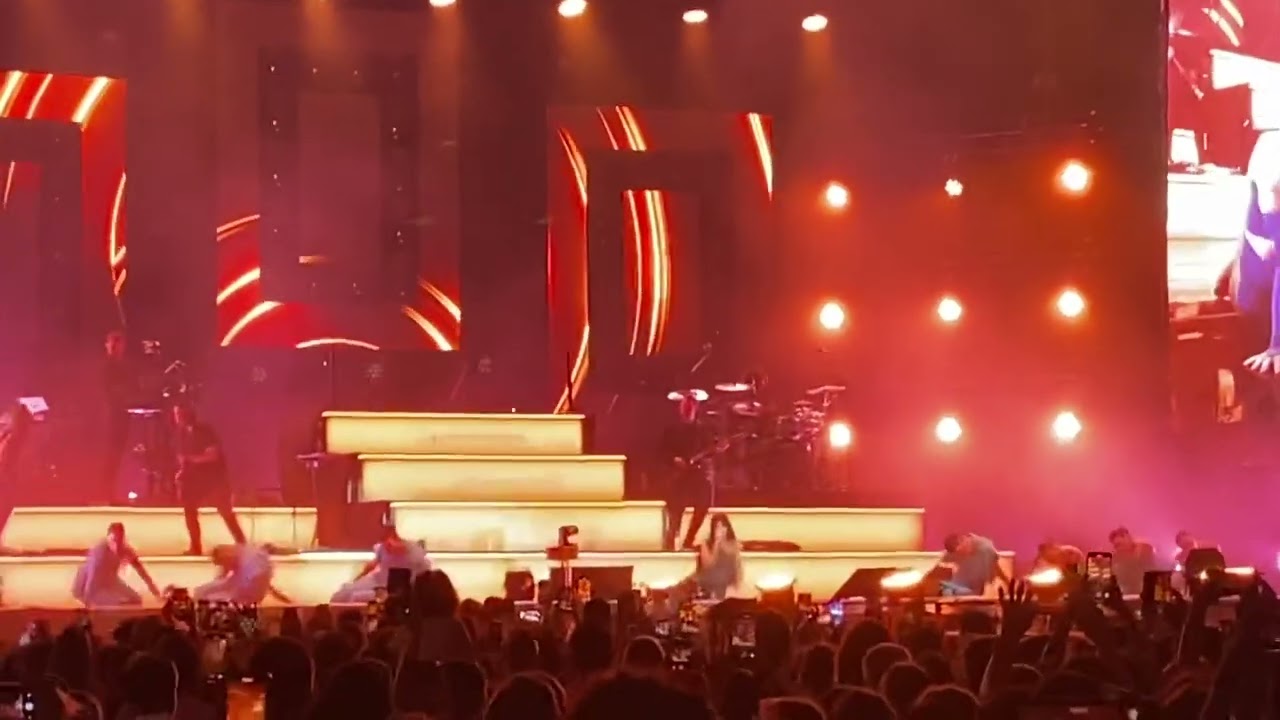 Aitana - En el Coche - Palau St Jordi Barcelona Sep 2022