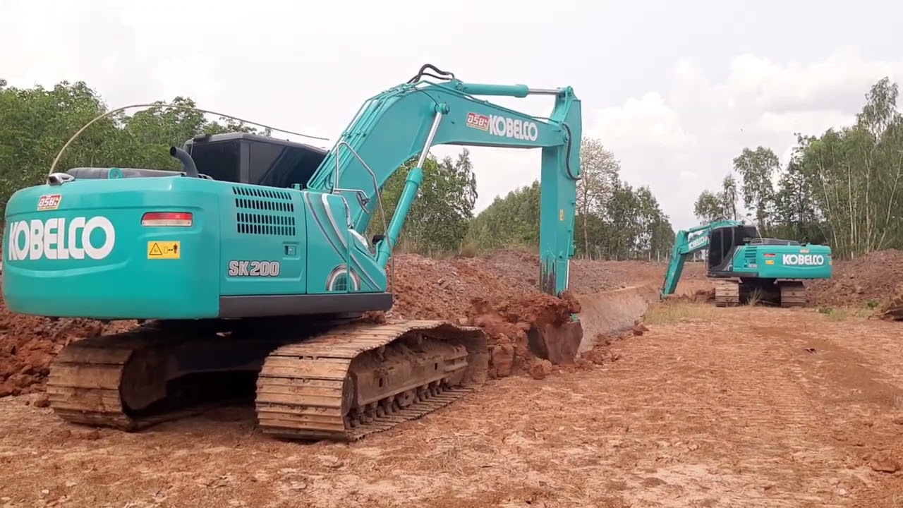 ขุดโคกหนองนา สุดจัดจริงๆ kobelco sk200-10 แพคคู่ ทีมงาน เฉลิมสิริทรัพย์ จากโคราช excavator EP.8316