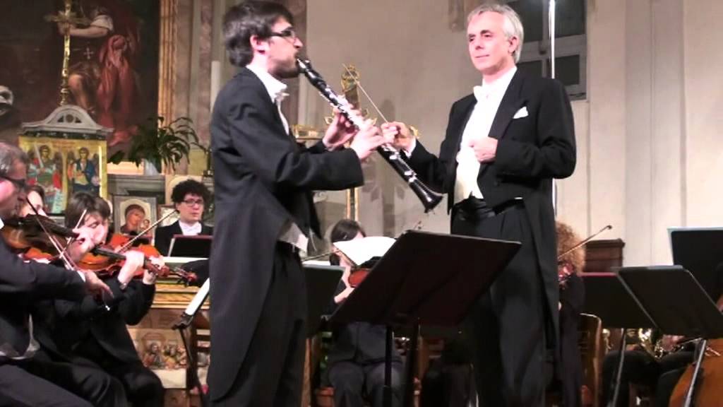 The dancing Doll di M. Mangani  cl Fabio Maini , dirige Silvio Maggioni Orchestra A. Vivaldi di