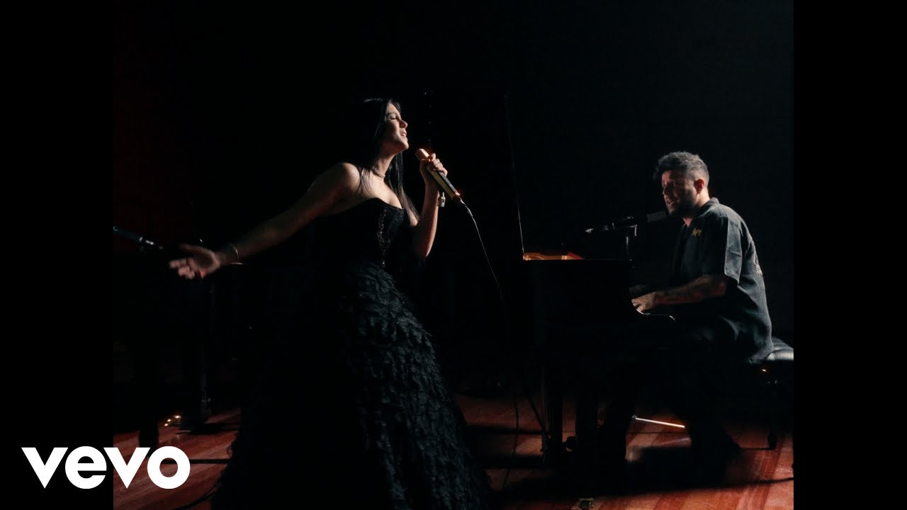 Chiara Oliver, Pablo López - tulipanes (Video Oficial)