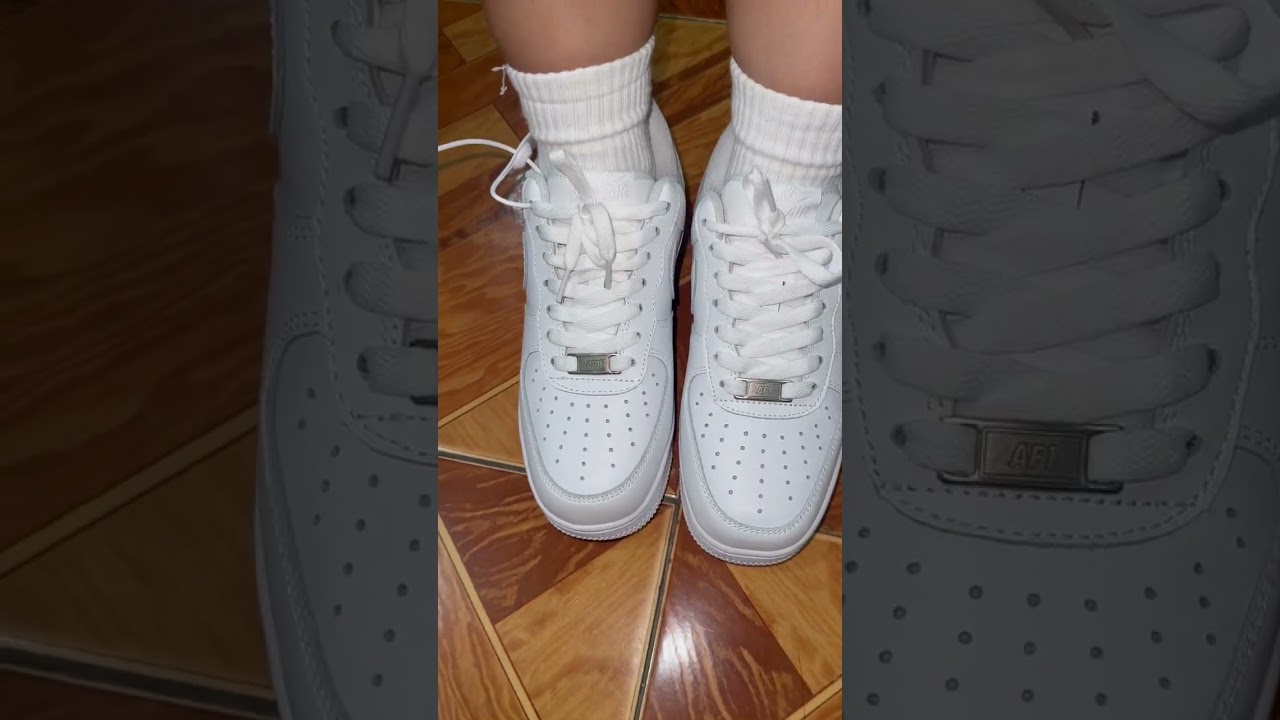 AF1